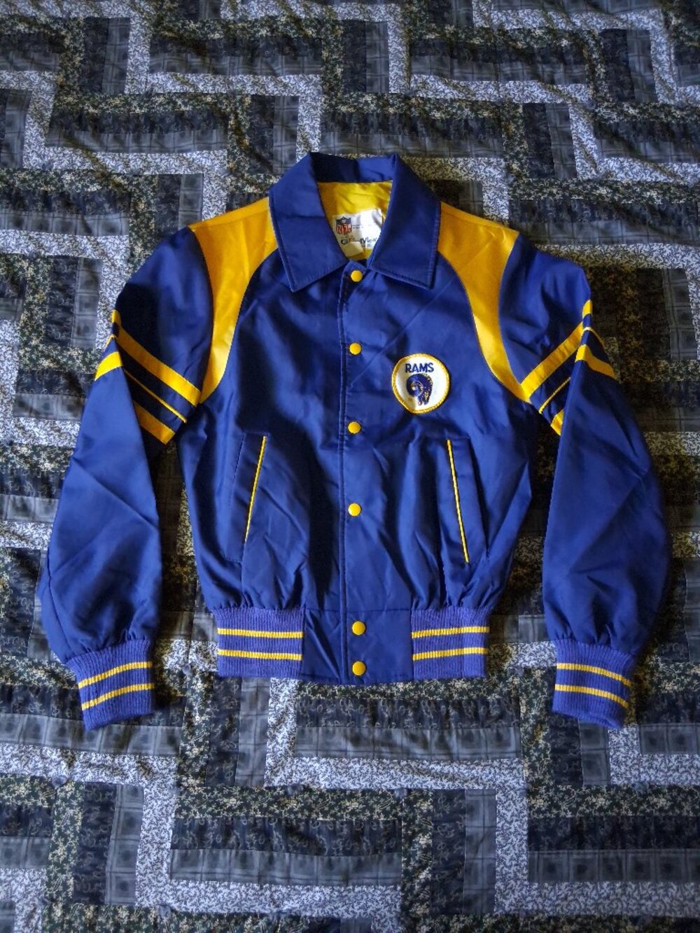 VTG 1980s Gary-Mor NFL Football St. Louis Rams Bomber Jacket Adult M Size 40